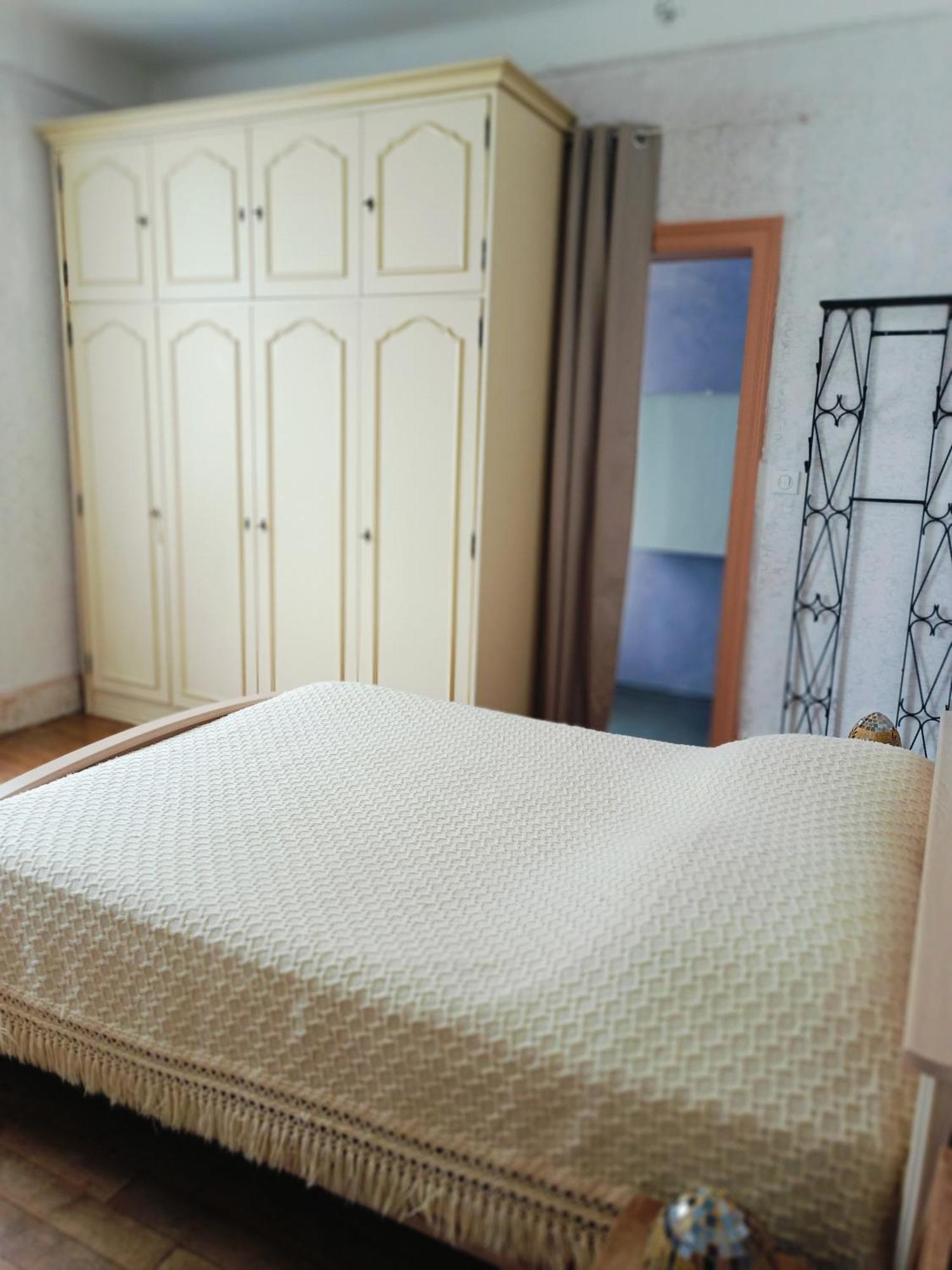 Chambre D'Hote Dans Maison Atypique Possibilite 1 Lit Supplementaire Pour 15 Euros Sancoins Eksteriør billede