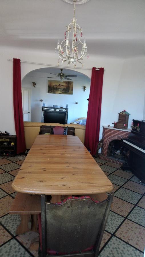 Chambre D'Hote Dans Maison Atypique Possibilite 1 Lit Supplementaire Pour 15 Euros Sancoins Eksteriør billede